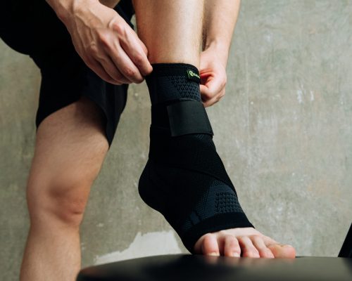 how Garno ankle brace works